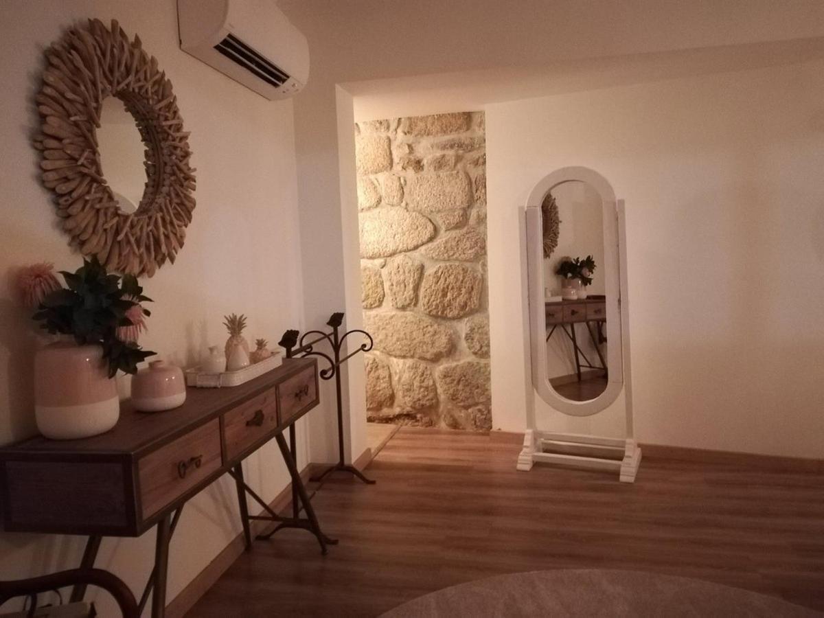 Casa Aldeia Da Lapa Bed & Breakfast Sernancelhe Exterior photo